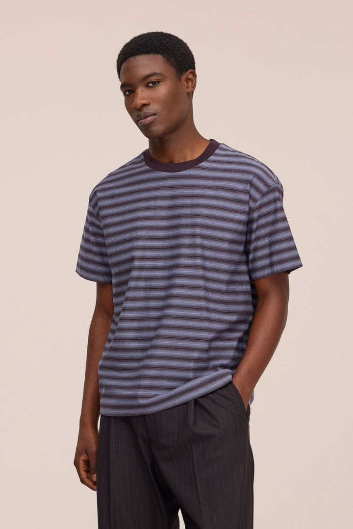 NN. 07 - Lionel Blue Stripe