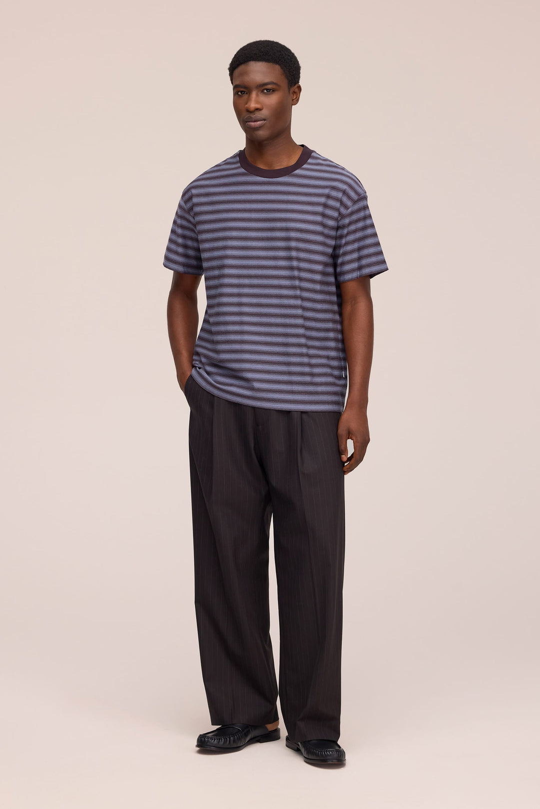 NN. 07 - Lionel Blue Stripe
