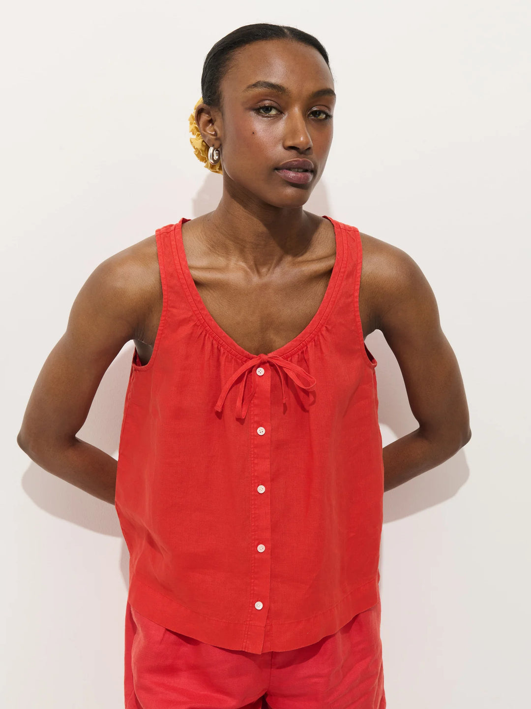 Alex Mill - Sydney Linen Top in Chili