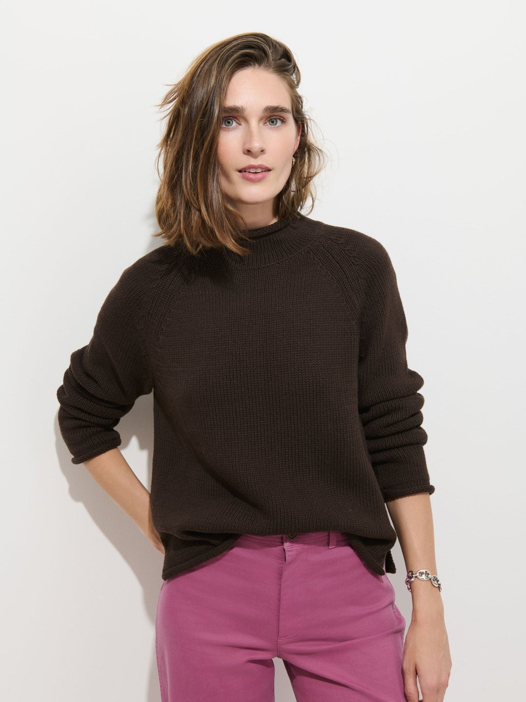 Alex Mill - Eastport Rollneck Sweater in Dark Chocolate - Kalifornia Jean Bar