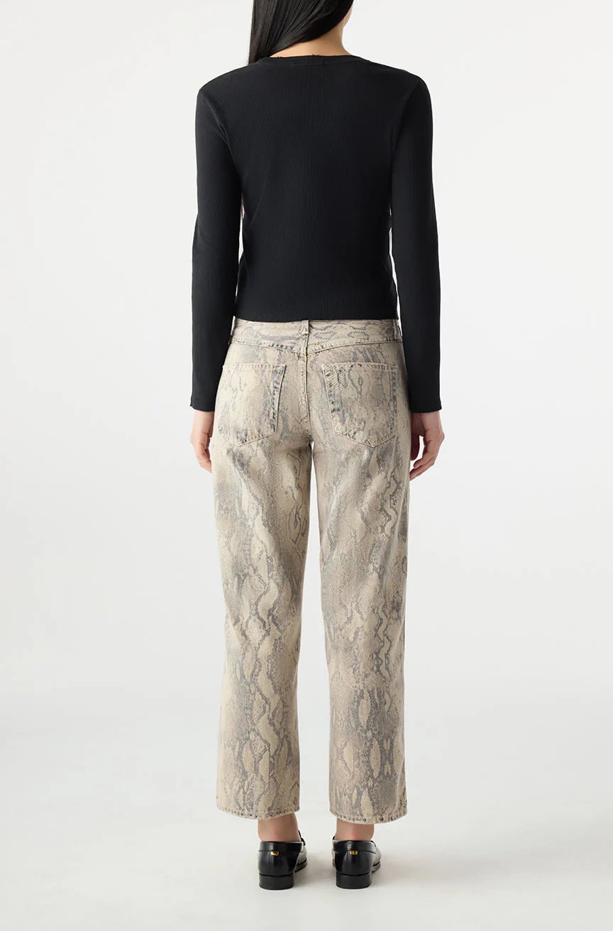 Amo - Billie Jean in Python - Kalifornia Jean Bar