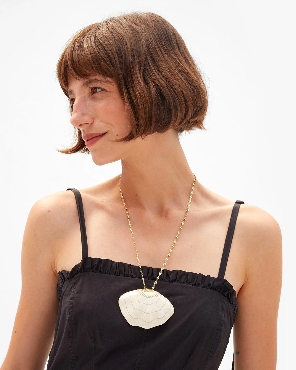 Clare V. - Clam Pendant Necklace - Kalifornia Jean Bar