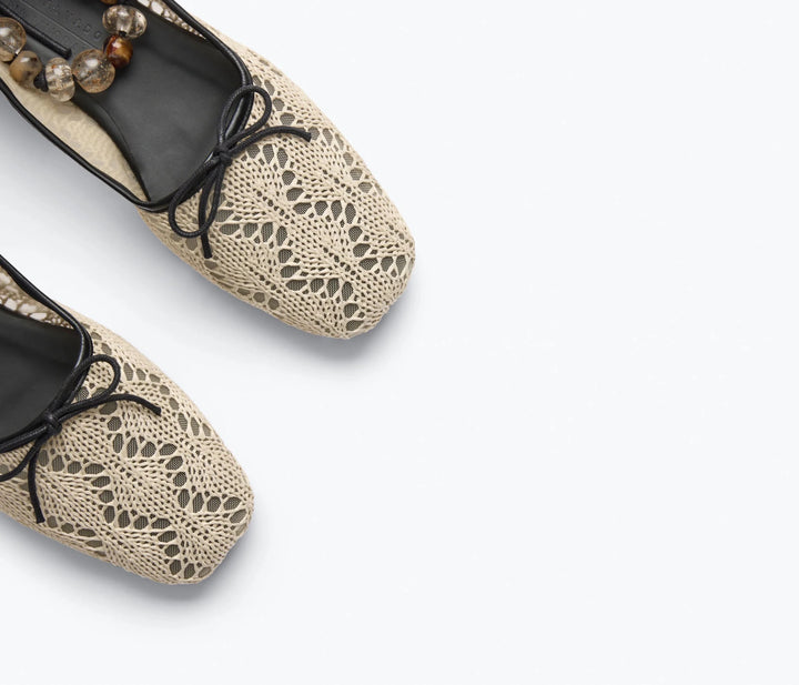 Freda Salvador - Lorna Murray Jada Flat Natural Diamond Raffia - Kalifornia Jean Bar
