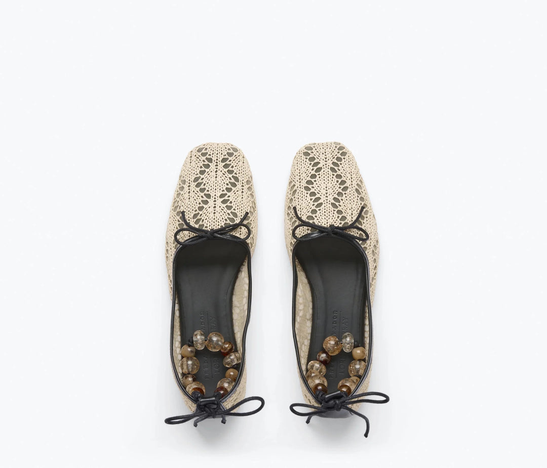 Freda Salvador - Lorna Murray Jada Flat Natural Diamond Raffia - Kalifornia Jean Bar