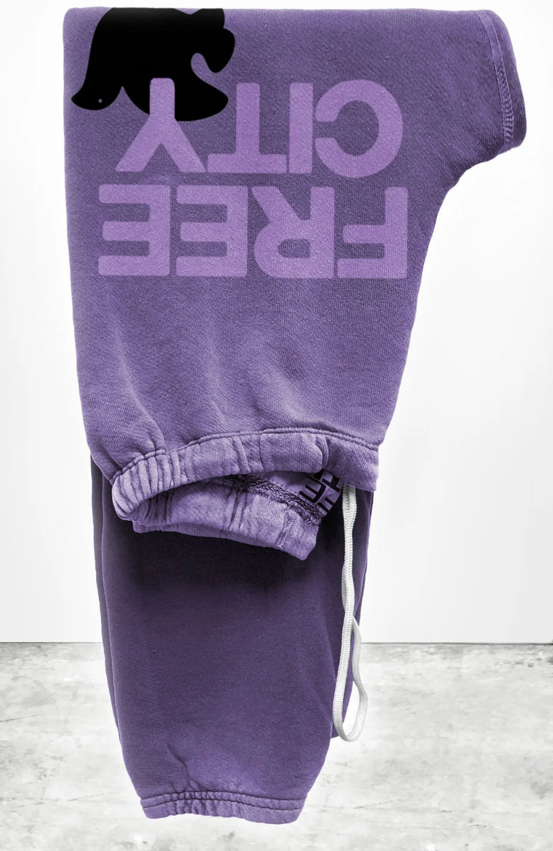 FREECITY - Lavender Petal Sweatpants - Kalifornia Jean Bar
