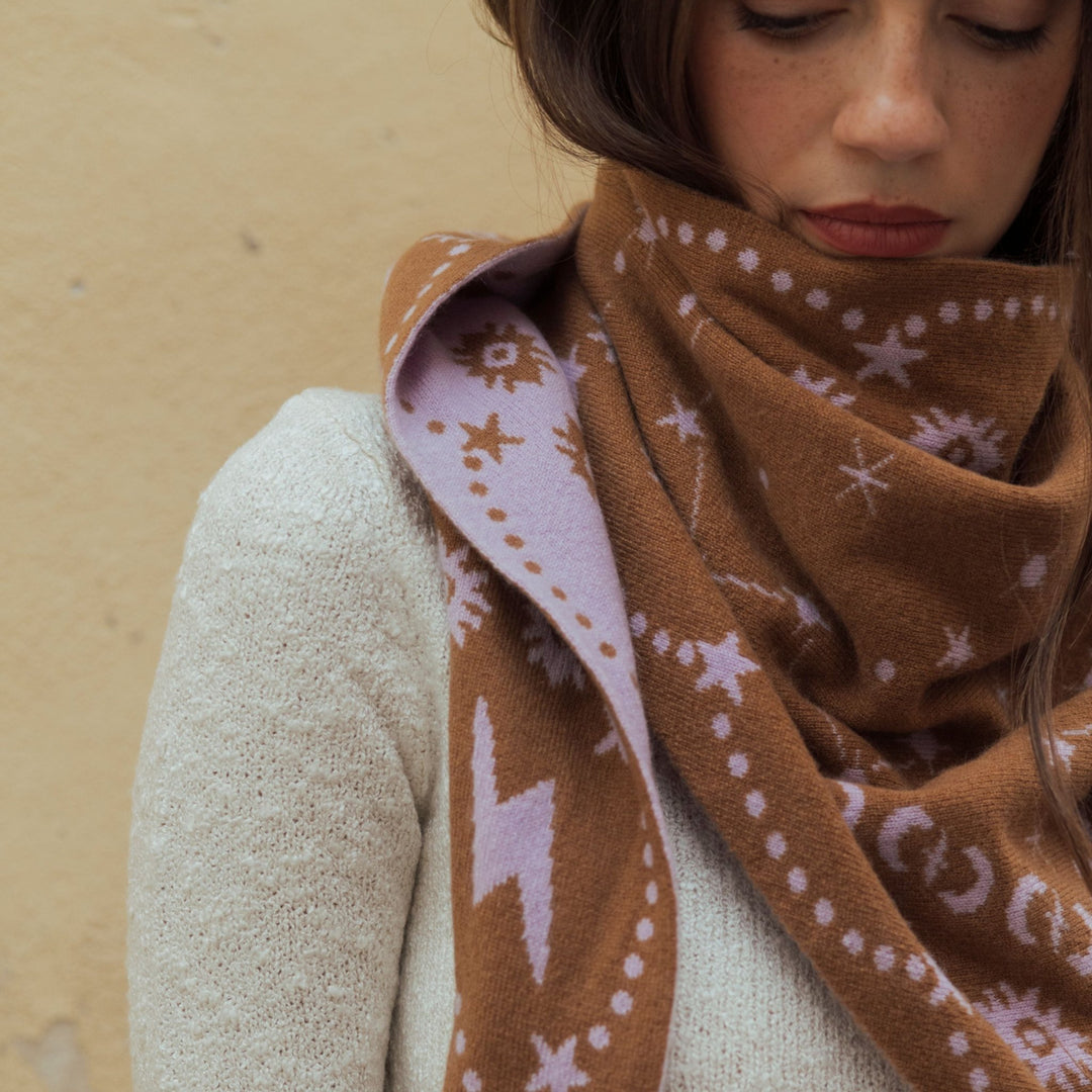 Freya - Nebula Triangle Scarf Mocha / Lavender - Kalifornia Jean Bar
