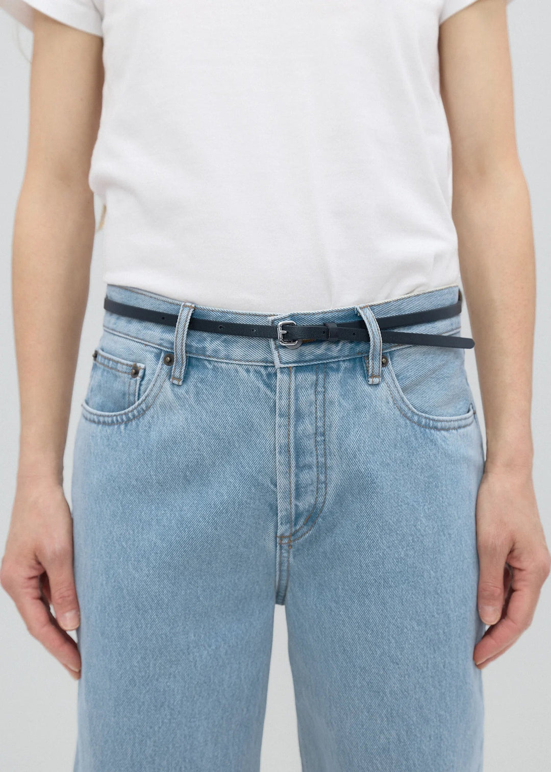 Still Here - Slim Clip Belt Black - Kalifornia Jean Bar