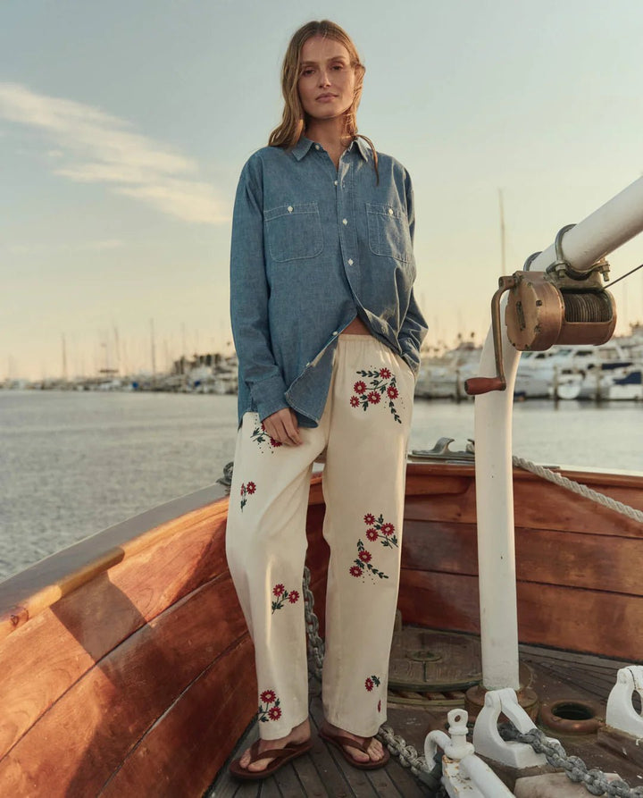 The Great - Easy Pant Natural Field Floral Emb - Kalifornia Jean Bar