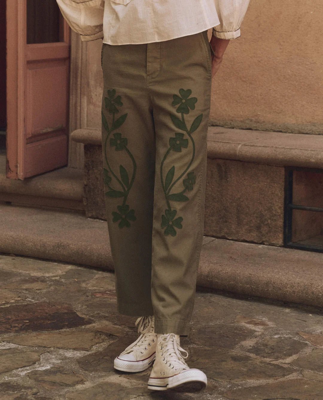 The Great - Floral Appliqué Admiral Pant - Kalifornia Jean Bar