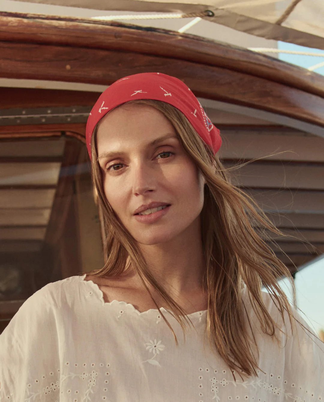 The Great - Sailboat Bandana Red - Kalifornia Jean Bar