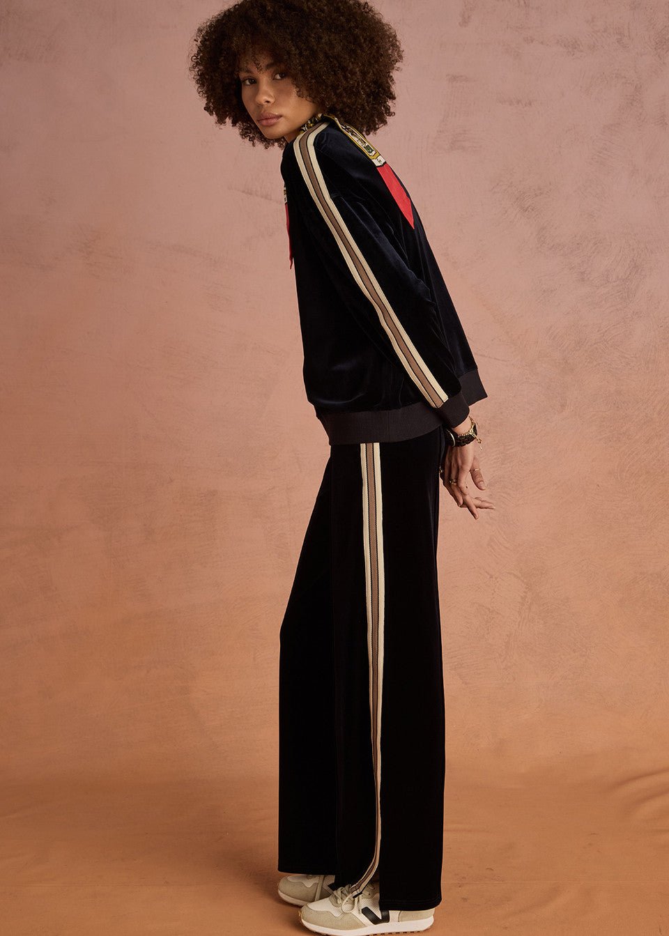 The Upside - Monaco Freya Wide Leg Pant in Navy - Kalifornia Jean Bar