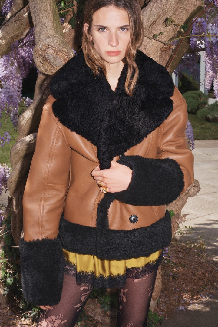 Ulla Johnson - Nisha Reversible Shearling Coat Noir - Kalifornia Jean Bar