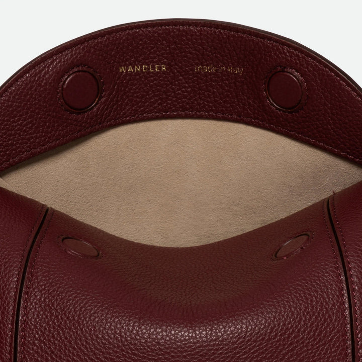 Wandler - Penelope Slouch Bag Acai Crust - Kalifornia Jean Bar
